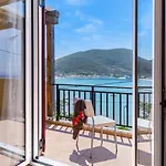 Apartmán Captain Fotis 3 Pondi